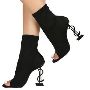 NWOT Cape Robbin $$$ Dollar Sign Peep Toe Booties